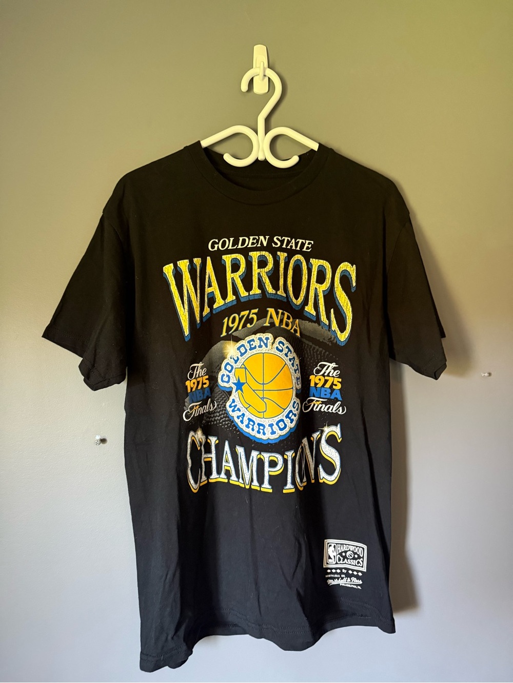 Black Golden State Warriors 1975 NBA Champions T-Shirt